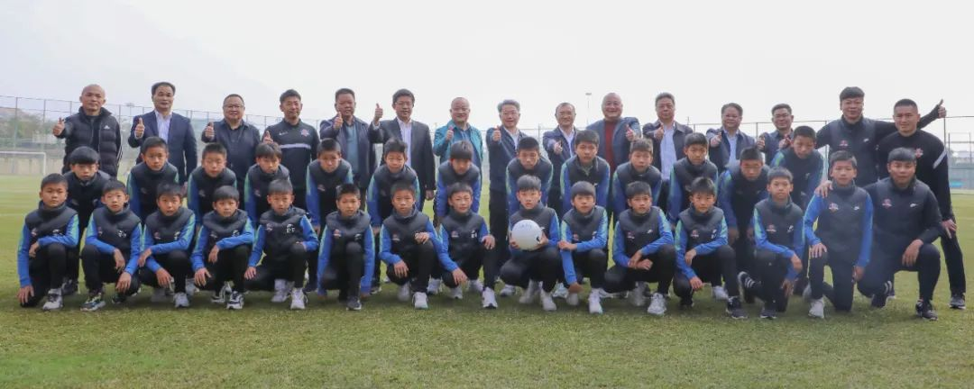 调研足球3.jpg