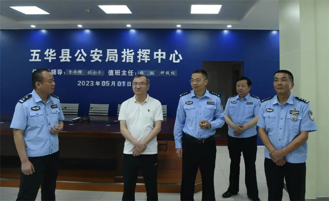 丘炀.jpg